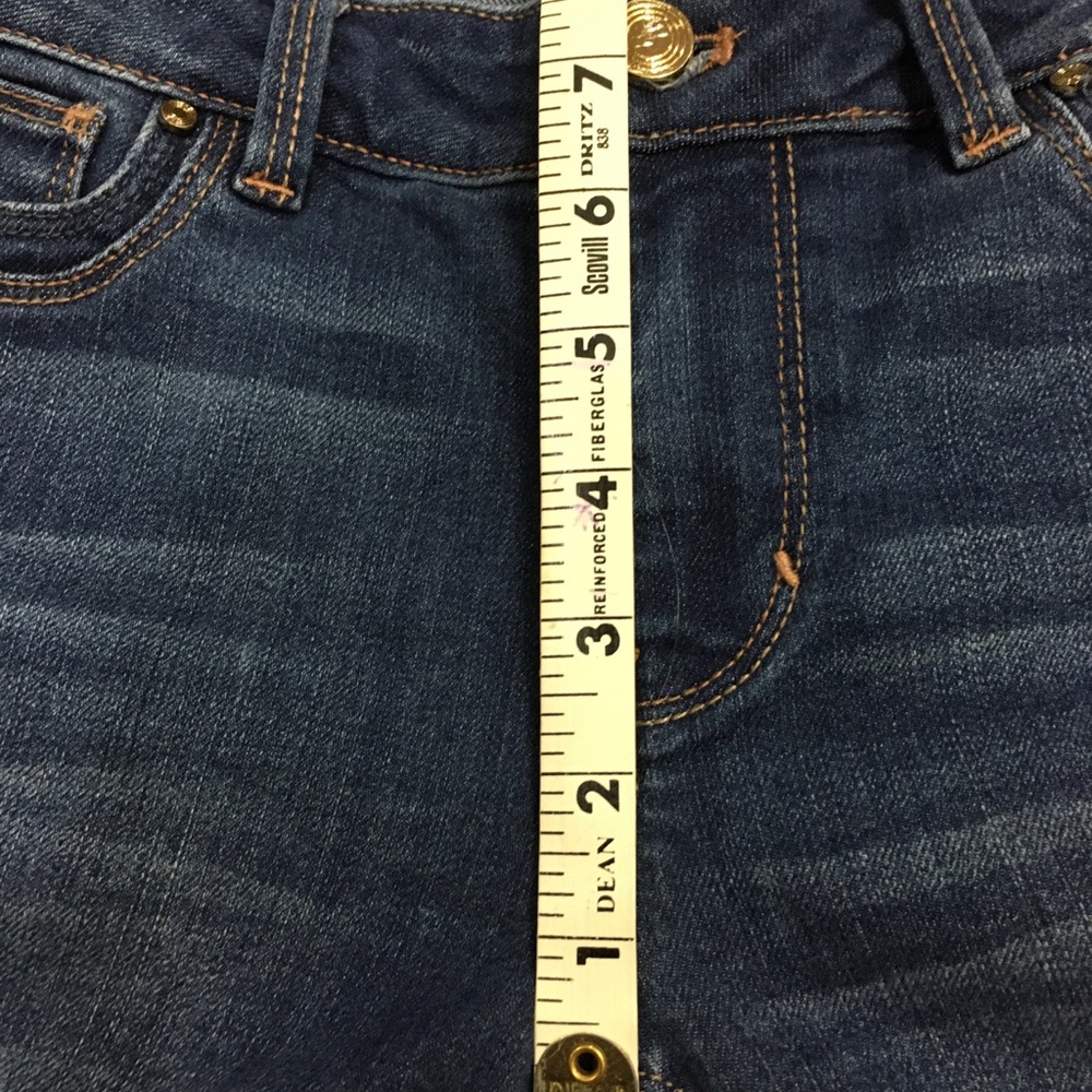 EUC White House Black Market Slim Leg Regular Distressed Fabric Jean - Picture 13 of 15